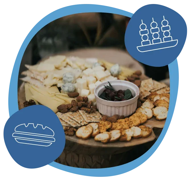 Plateau de fromages et charcuteries artisanales préparé par Le Panier Fromager